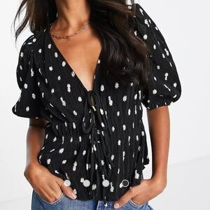 NWT Mango Pleated Daisy Front Tie Blouse